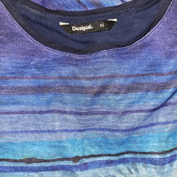 Desigual clothing. Two skirts. Two shirts. - Picture 8 of 8